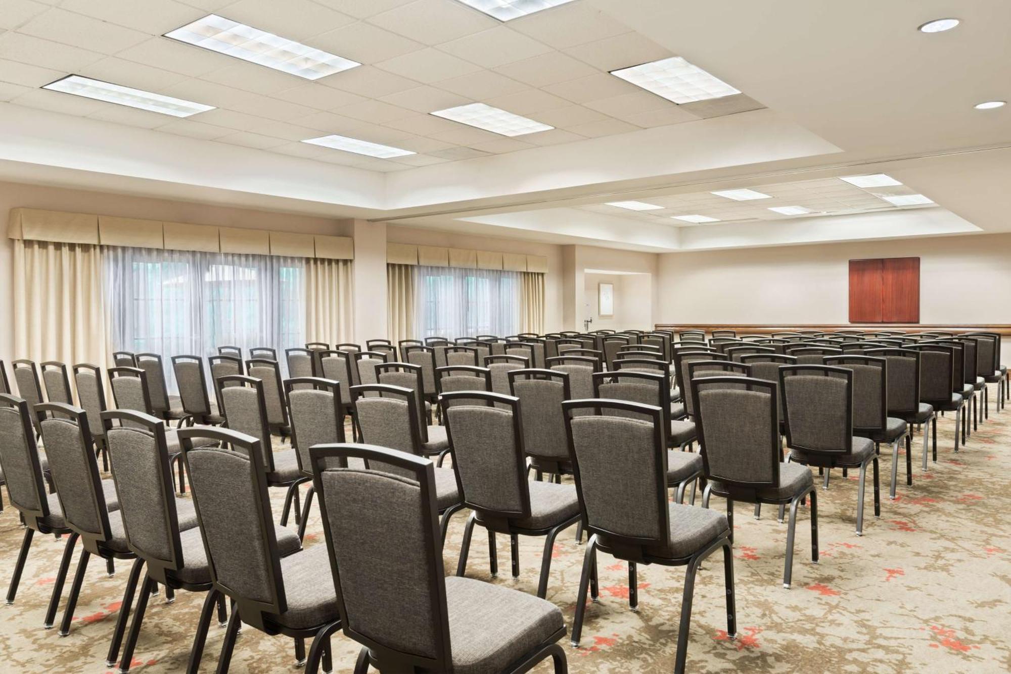 Homewood Suites By Hilton Raleigh/Crabtree Valley Zewnętrze zdjęcie