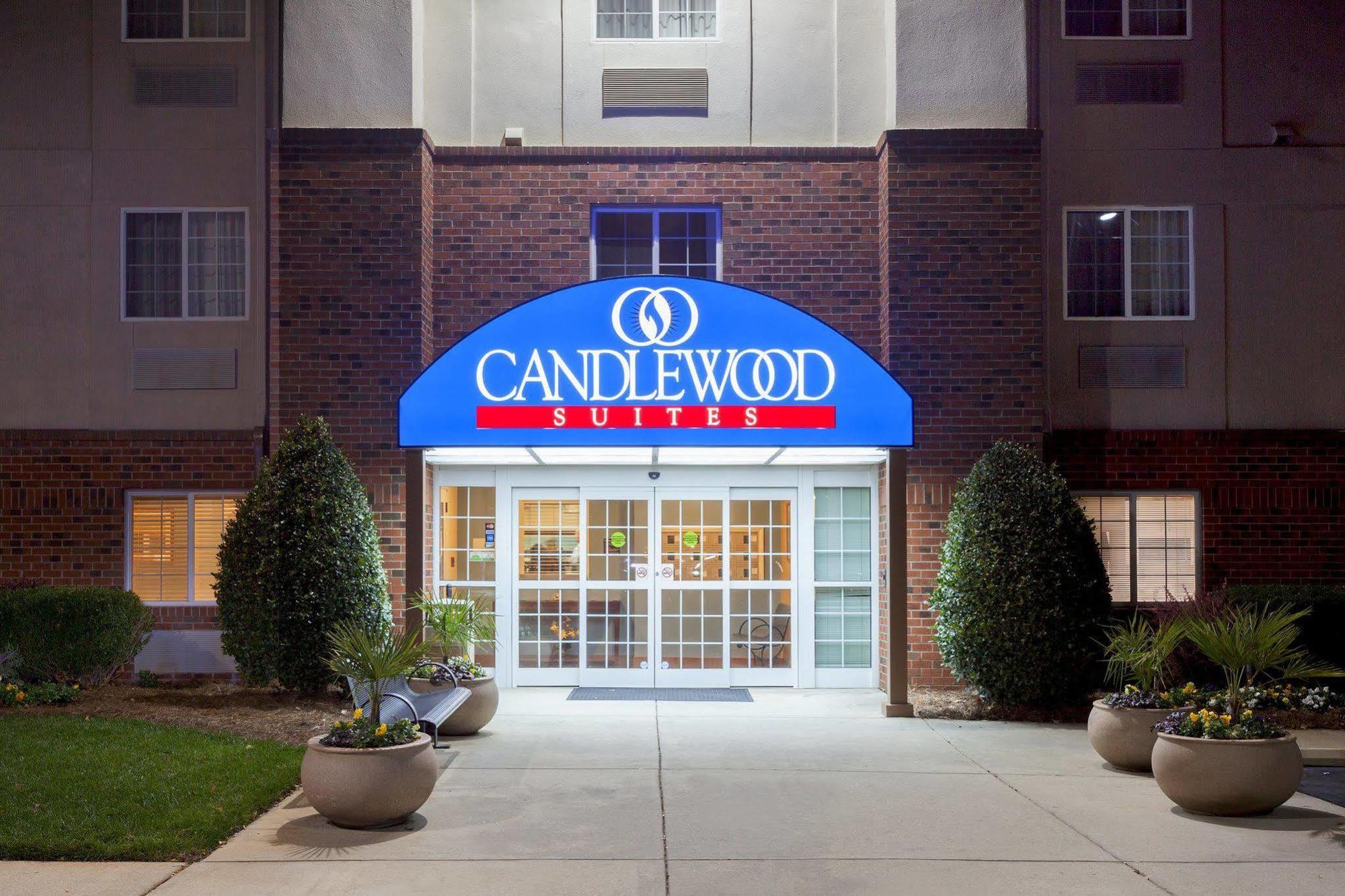Homewood Suites By Hilton Raleigh/Crabtree Valley Zewnętrze zdjęcie